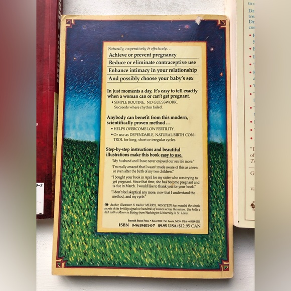 3 book set Women’s Health, Your Fertility Signals, The V Book Doctor’s Guide MD - Picture 7 of 10